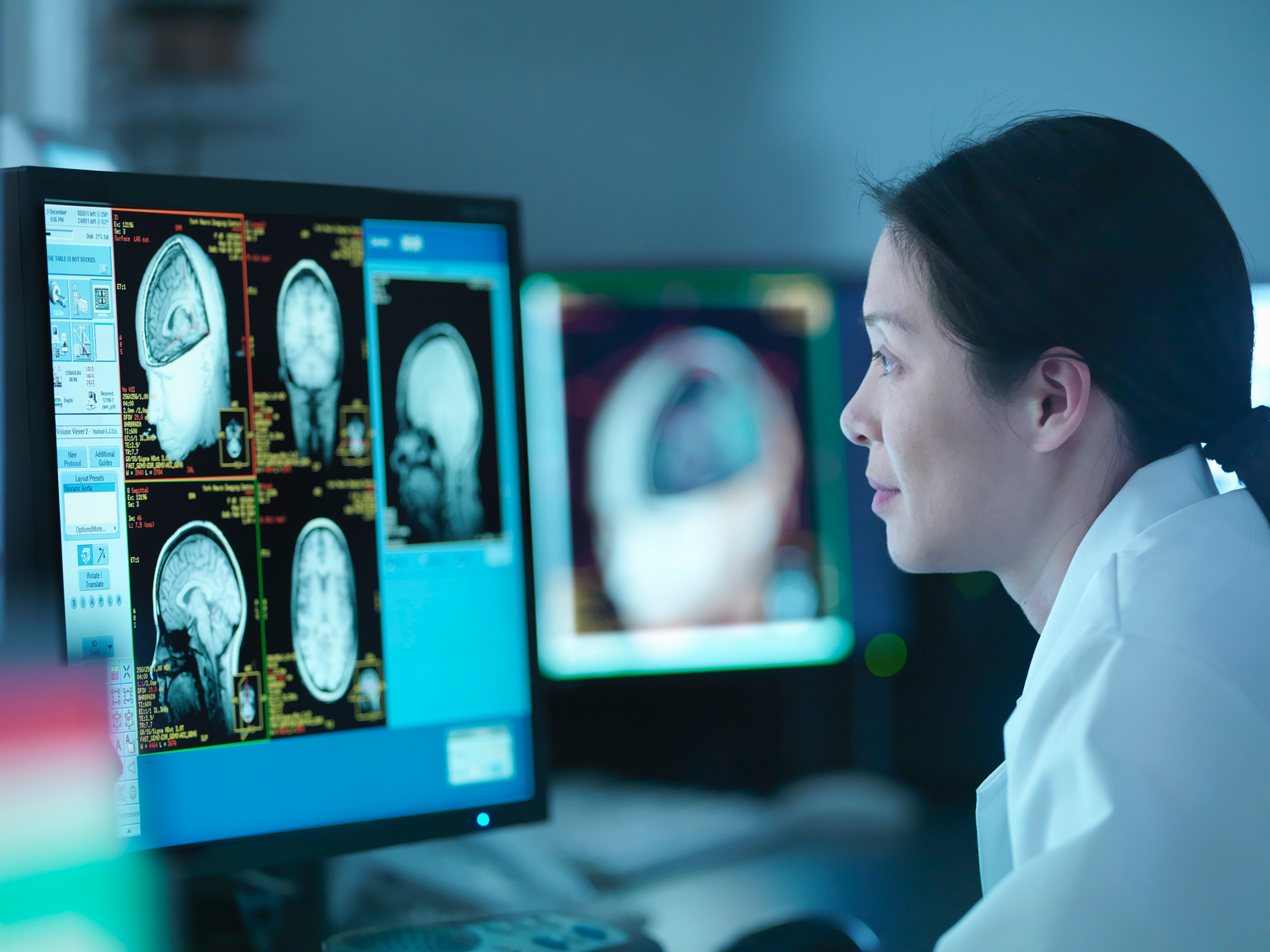AI in clinical imaging article illustration